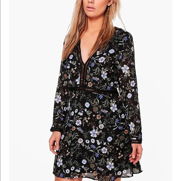 Plus Hannah Floral Plunge Neck Shift Dress - Picture 3 of 3